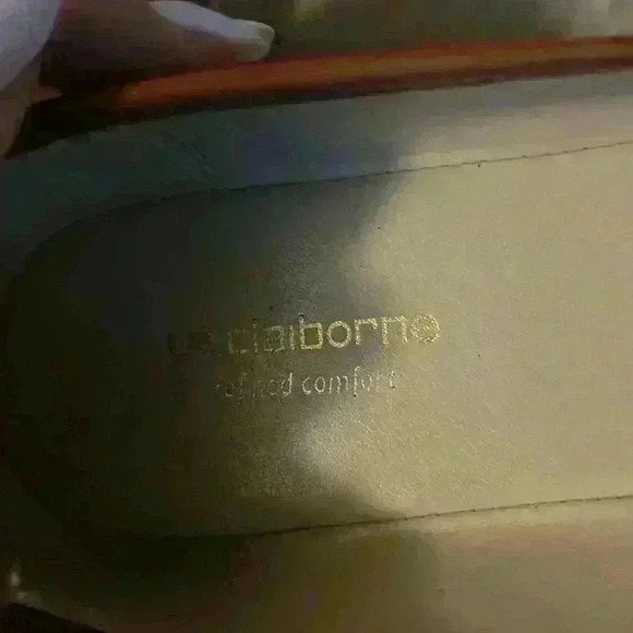 Liz Claiborne flats - Picture 3 of 10